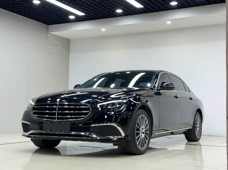 Mercedes-Benz E-Class 2023 Facelift E 260 L