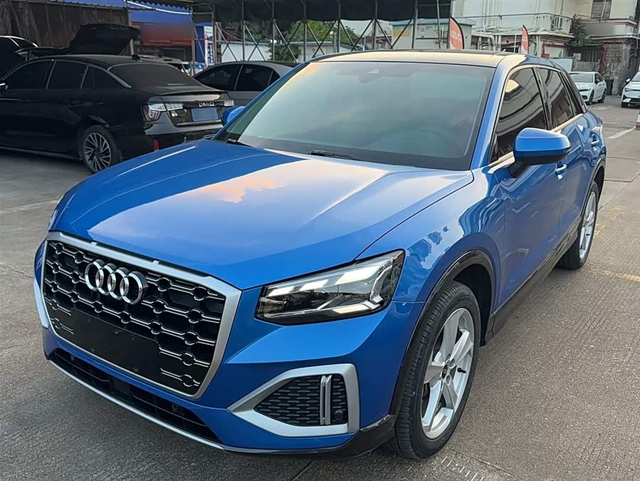 Audi Q2L 2022 35 TFSI Progressive Elegance
