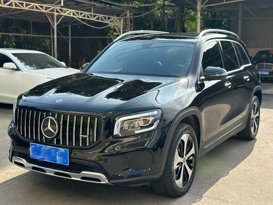 Mercedes-Benz GLB 2022 Fashion Edition