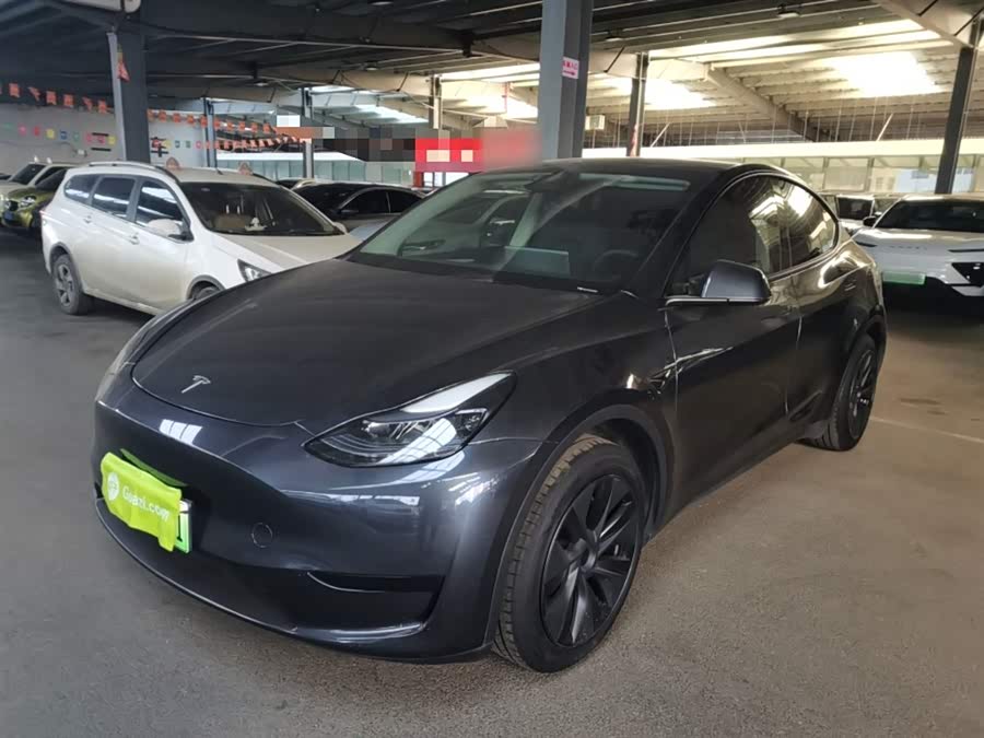 Model Y 2024 Rear-Wheel Drive