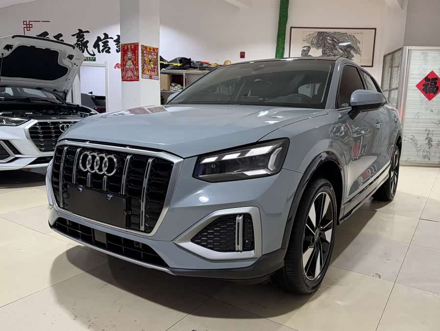 Audi Q2L 2022 35 TFSI Fashion Elegance