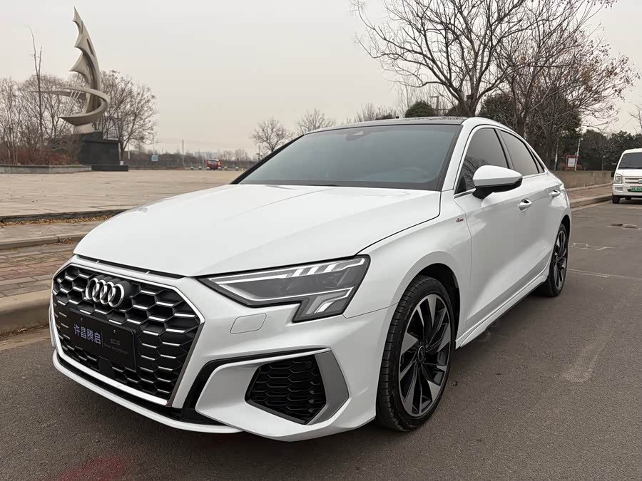 2022 Audi A3 A3L Limousine 35 TFSI Fashion Sport