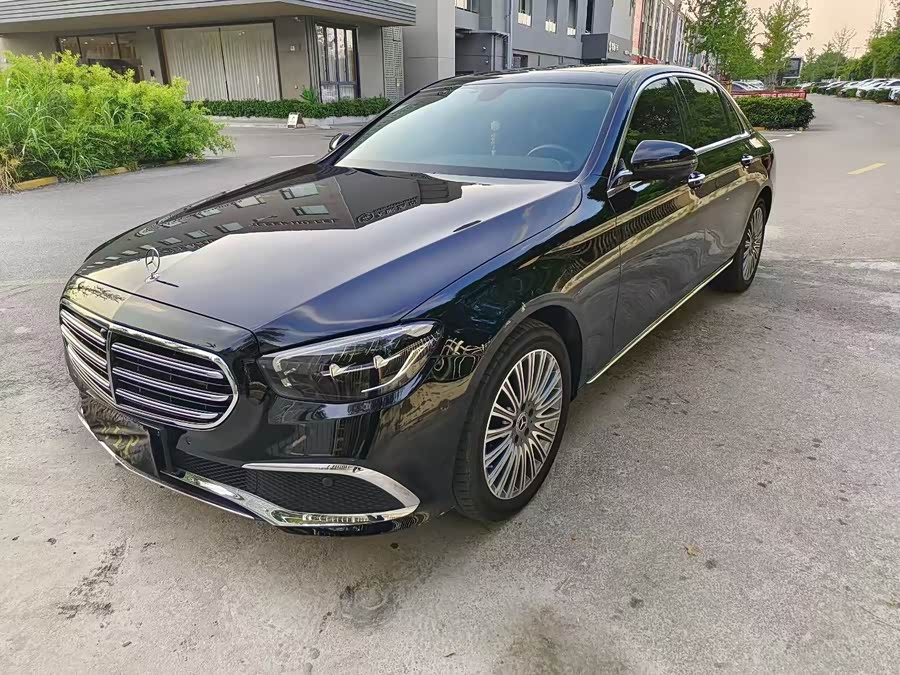 Mercedes-Benz E-Class 2023 E 300 L Luxury