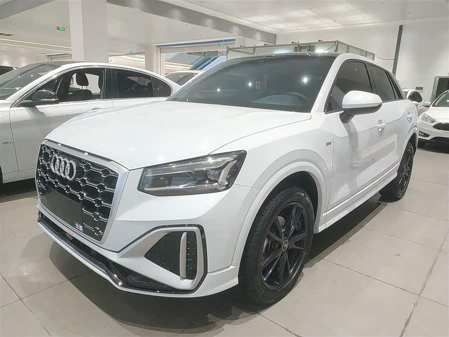 Audi Q2L 2022 35 TFSI Progressive Dynamic Edition