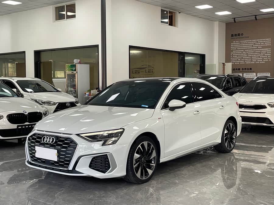 2022 Audi A3 A3L Limousine 35 TFSI Fashion Sport