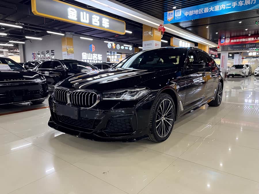 2021 BMW 5 Series 530Li Leading Edition M Sport Package