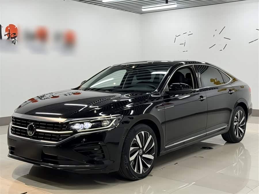 2022 Passat 330TSI Luxury Edition