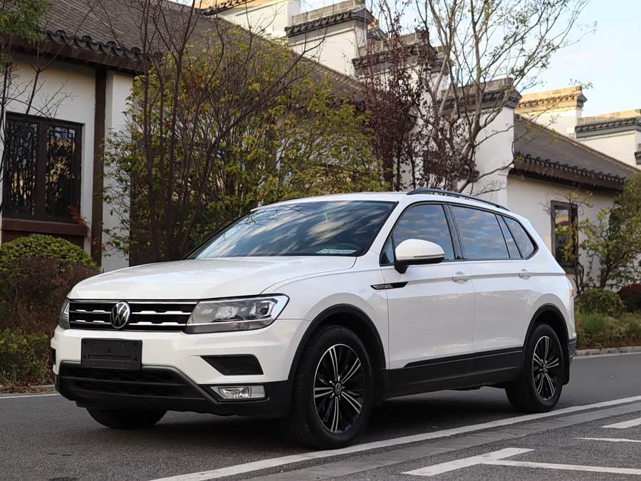 Tiguan L 2021 280TSI Automatic 2WD Smart Edition