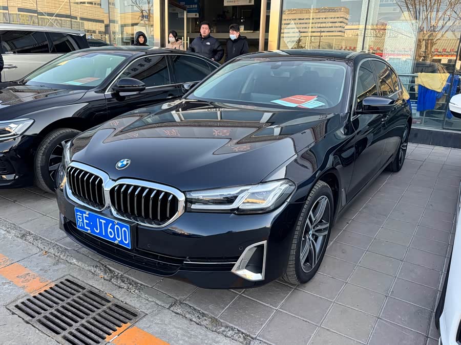 2022 BMW 5 Series 530Li Leading Edition M Sport Package