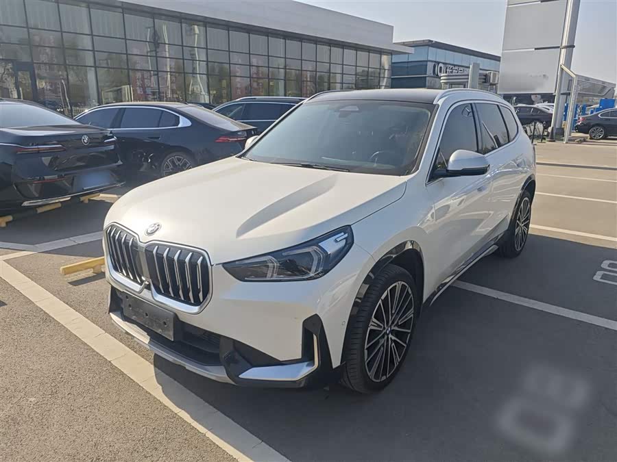 2023 BMW X1 xDrive25Li X Design Package