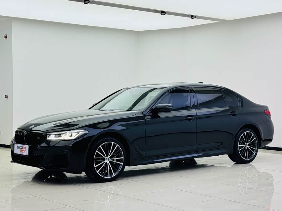 2022 BMW 5 Series 530Li Leading Edition M Sport Package