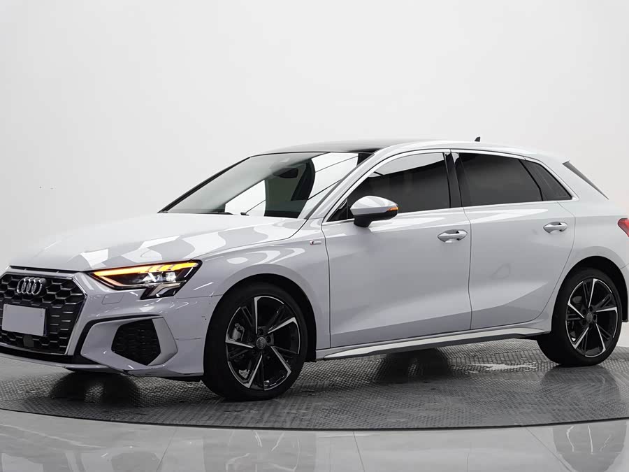 Audi A3 2021 Sportback 35 TFSI Fashion Sport