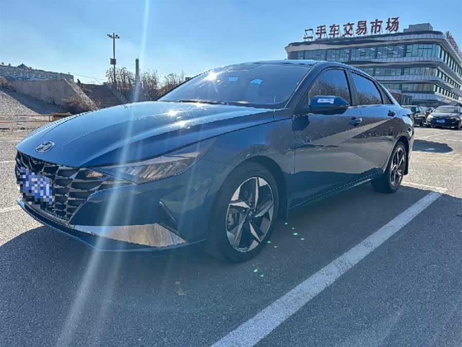 Hyundai Elantra 2022 1.5L CVT GLX Elite Edition
