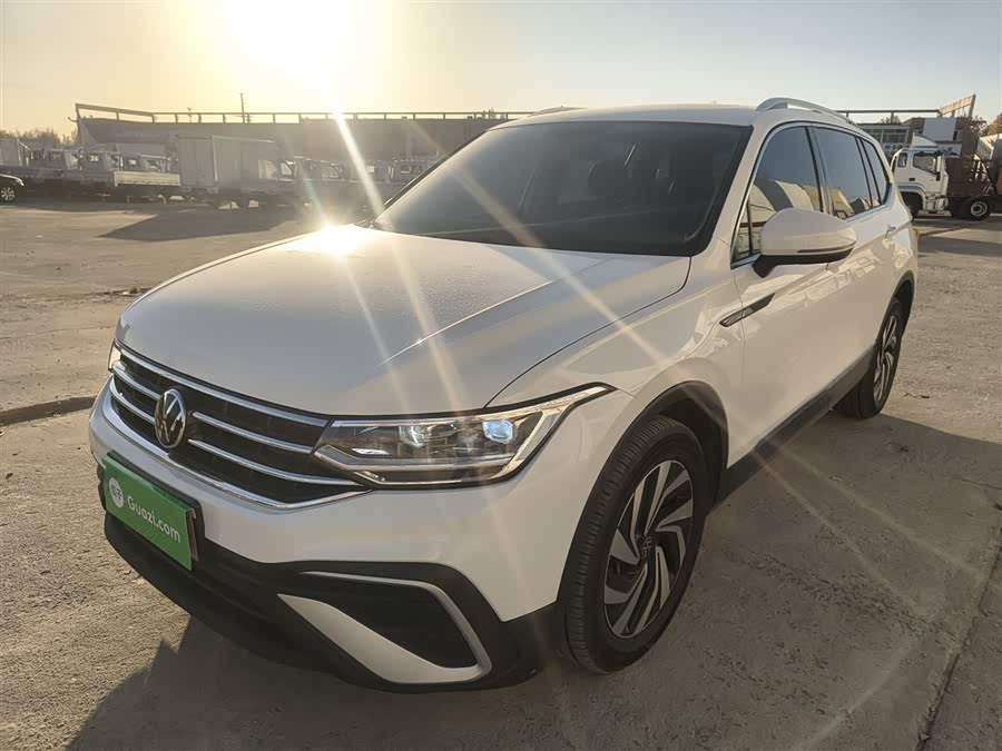 Tiguan L 2022 330TSI Automatic 2WD Smart Edition