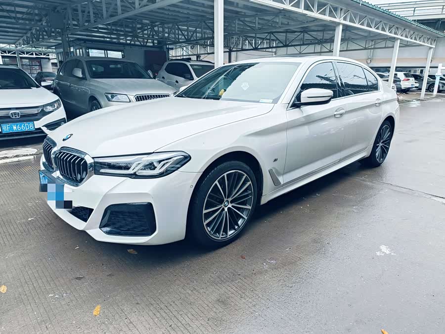 2022 BMW 5 Series 525Li M Sport Package
