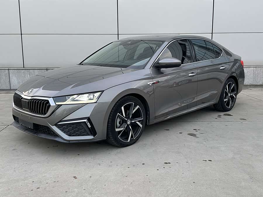 Octavia 2022 PRO TSI280 Luxury Edition