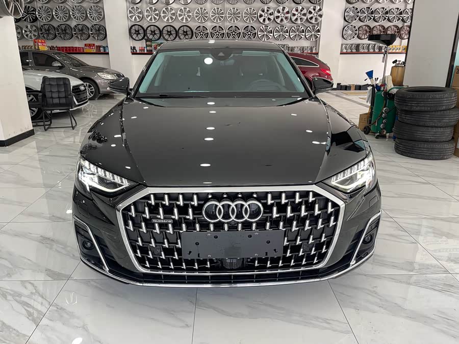 2023 Audi A8 A8L 55 TFSI quattro Flagship