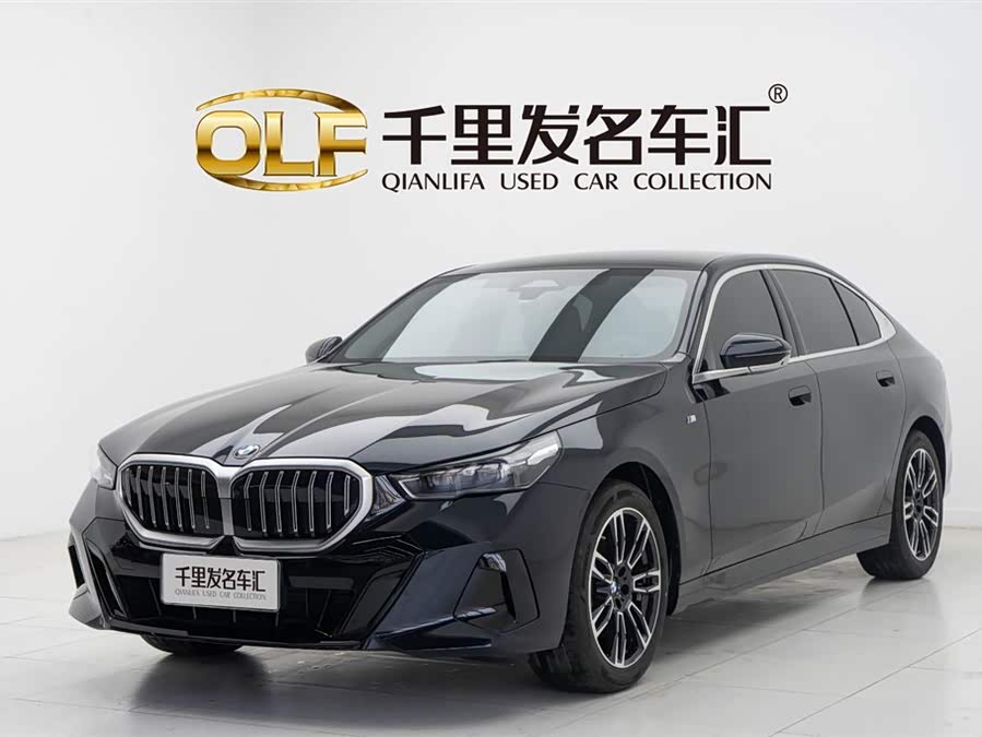 2025 BMW 5 Series 530Li Leading Edition M Sport Package