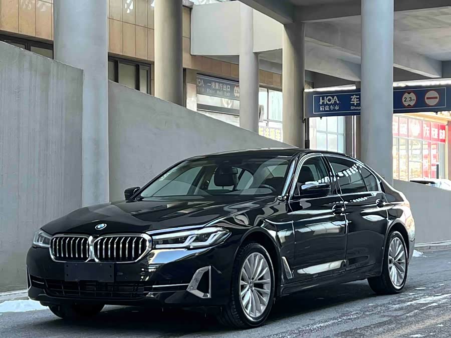 BMW 5 Series 2022 Facelift 2 525Li Luxury Package