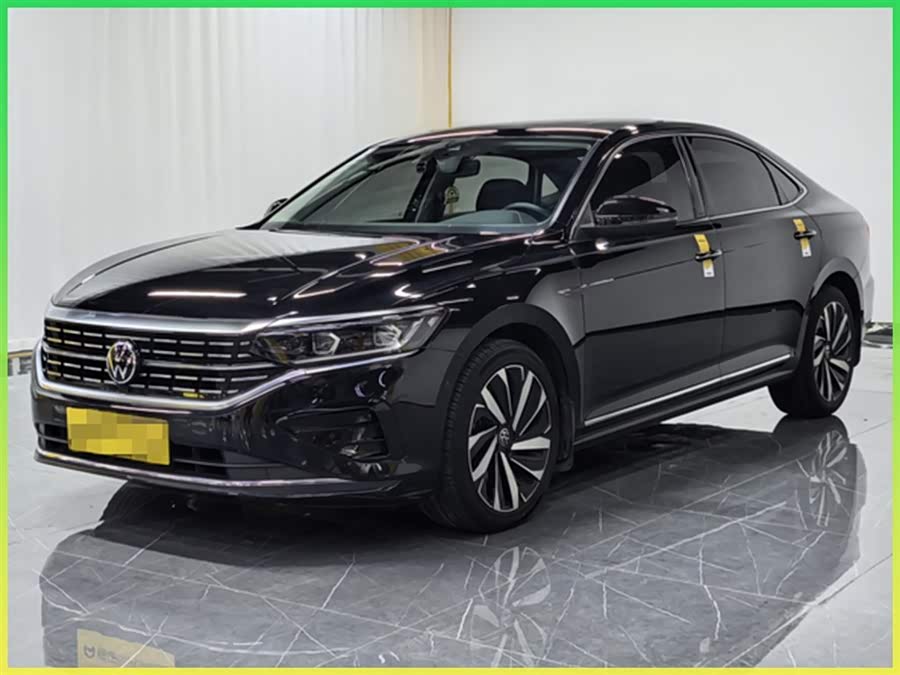 2022 Passat 330TSI Luxury Edition