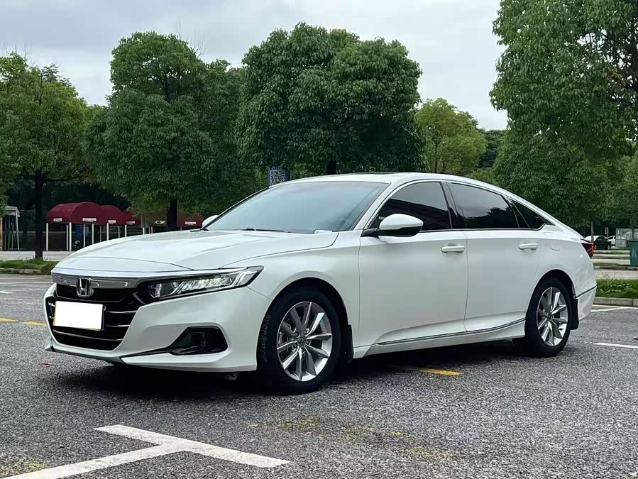 2022 Honda Accord 260TURBO Luxury Edition