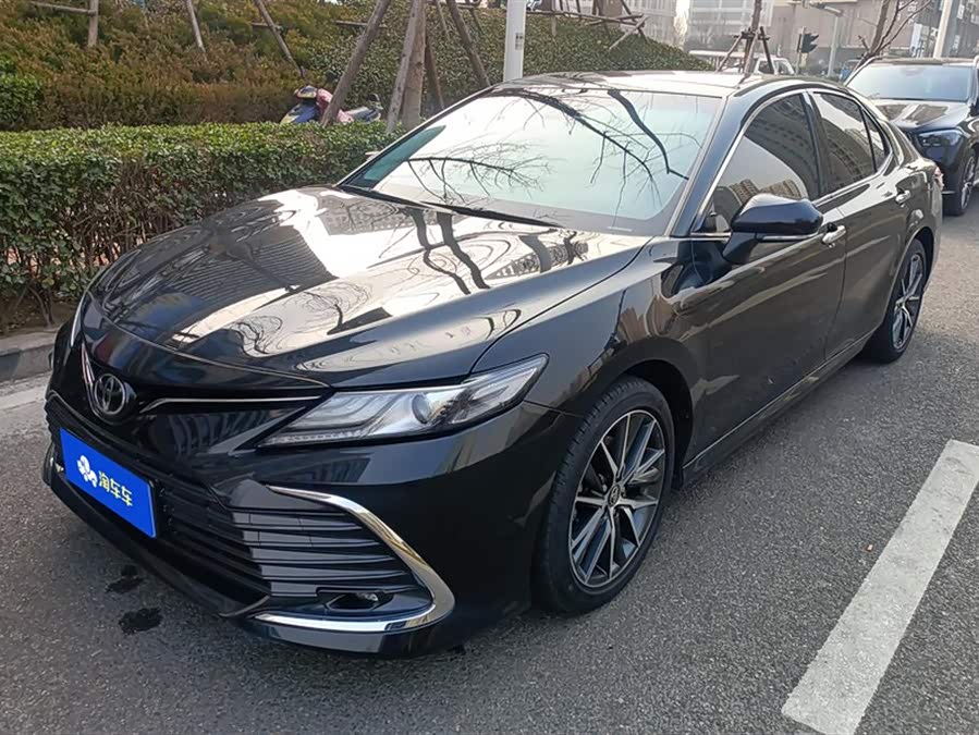 Camry 2021 2.5G Luxury Edition
