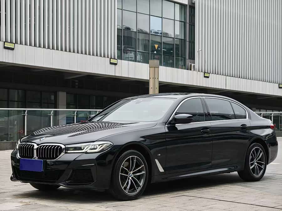 2021 BMW 5 Series 525Li M Sport Package