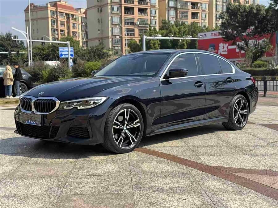 2022 BMW 3 Series 325i M Sport Package