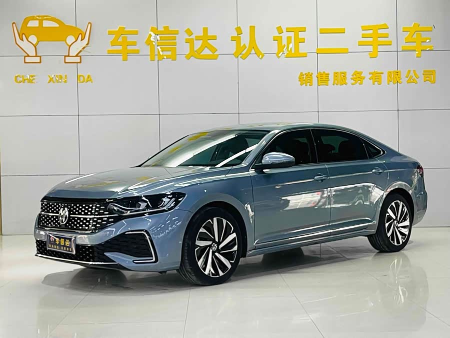 2022 Volkswagen Passat 330TSI Starry Sky Elite Edition