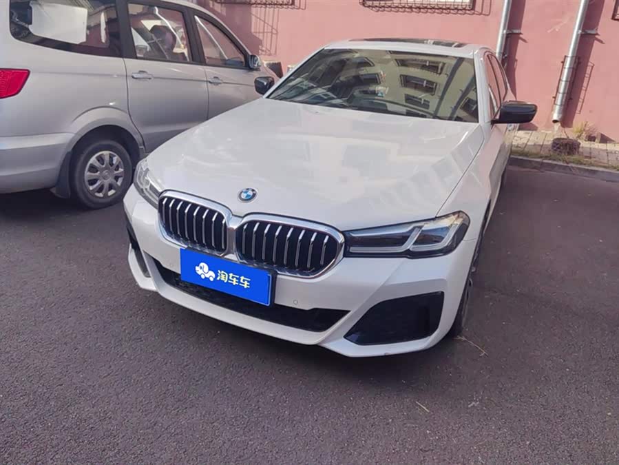 2021 BMW 5 Series 530Li xDrive M Sport Package
