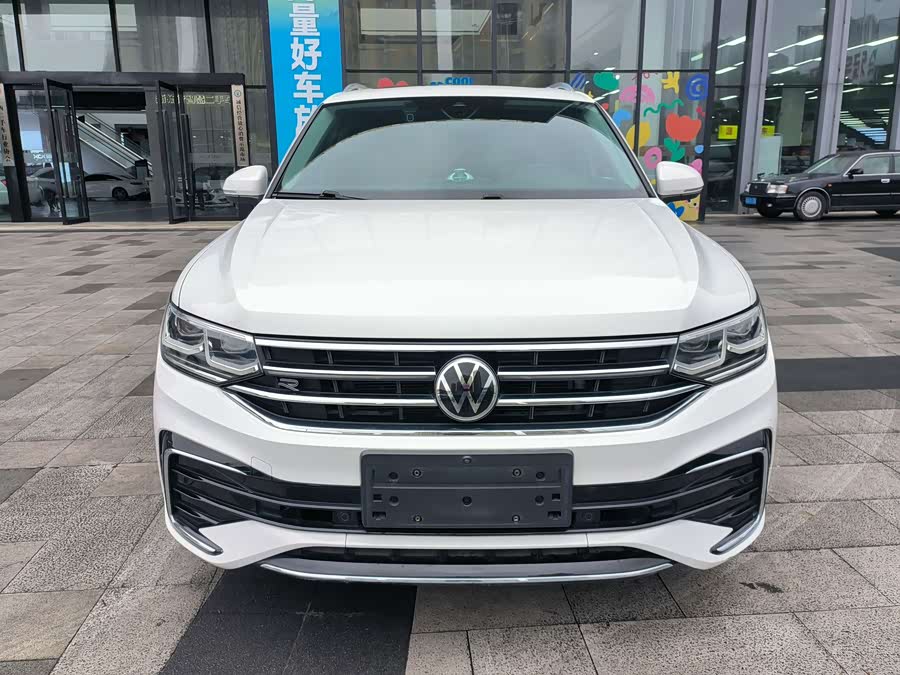 Tiguan L 2022 330TSI Automatic 2WD R-Line Premium Edition