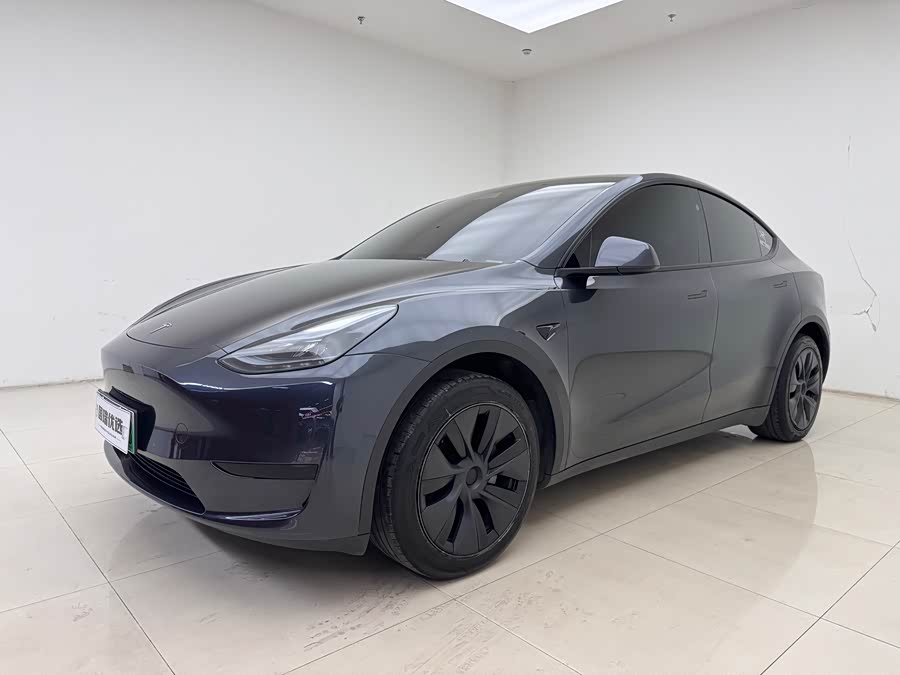Model Y 2024 Rear-Wheel Drive