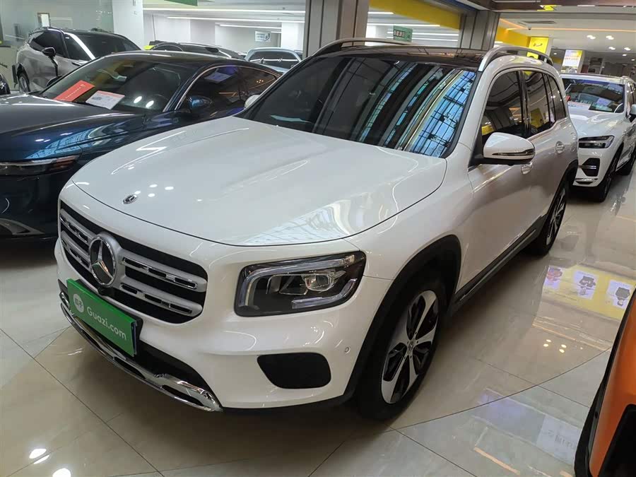 Mercedes-Benz GLB 2021 Fashion Edition
