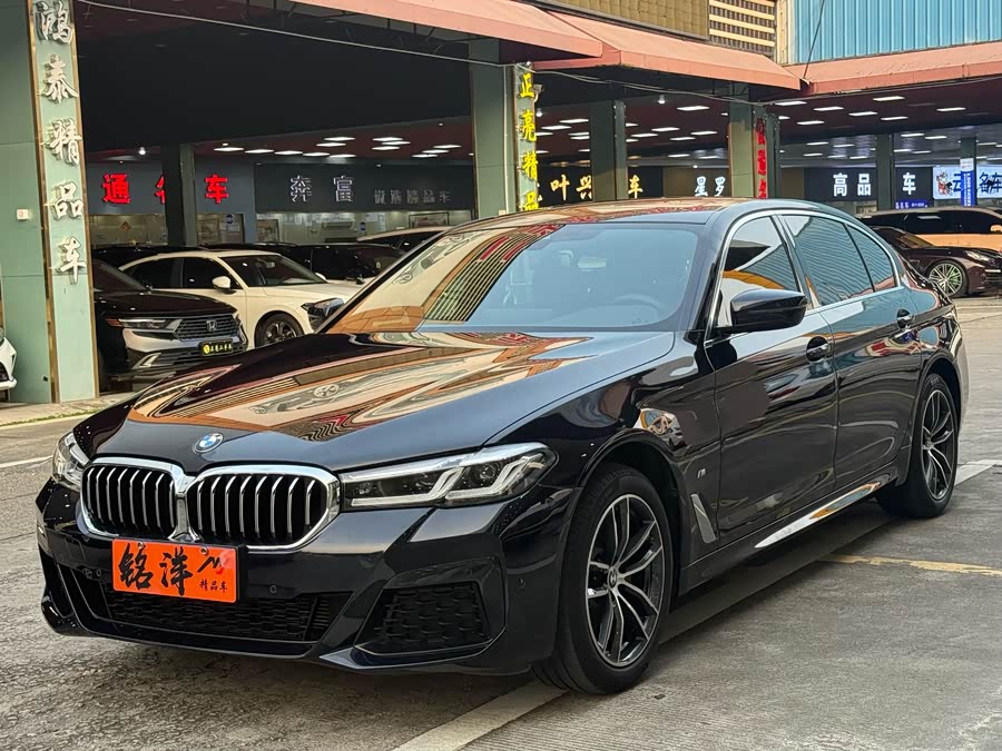 2022 BMW 5 Series 525Li M Sport Package