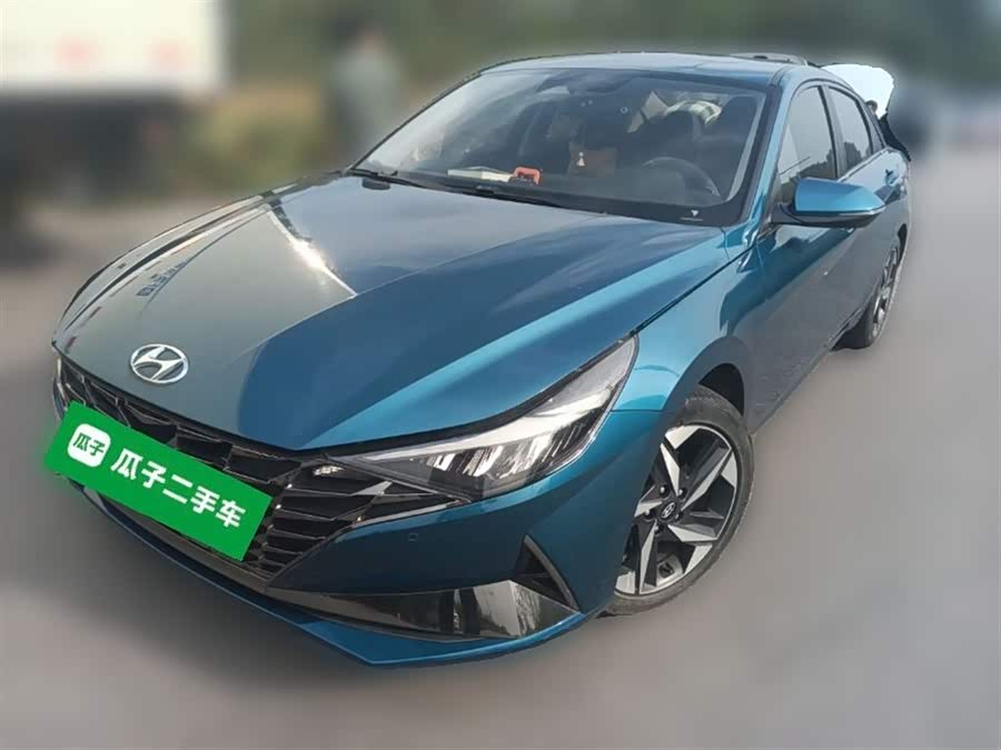 Hyundai Elantra 2021 1.5L CVT LUX Premium Edition