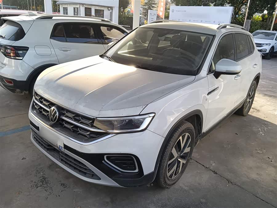 Tayron 2023 300TSI 2WD Luxury Plus Advanced Edition