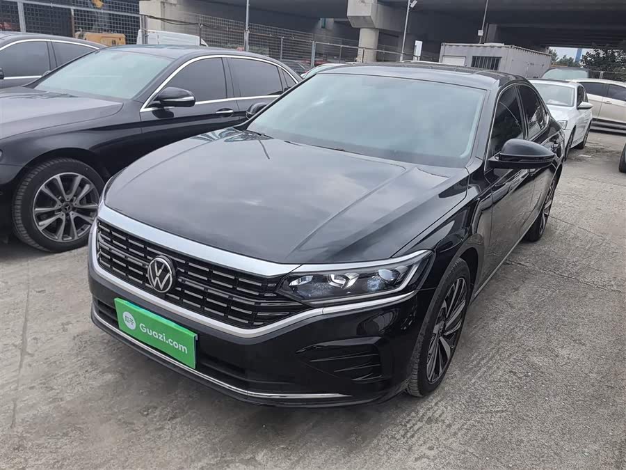 2022 Volkswagen Passat 330TSI Elite Edition