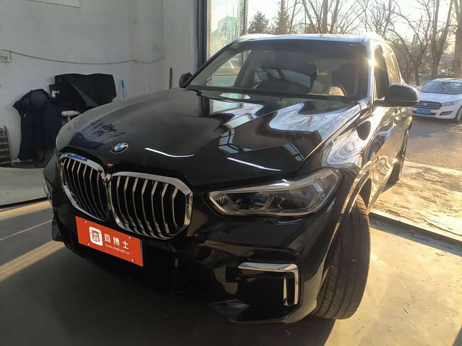 BMW X5 2022 xDrive 30Li Luxury M Sport Package