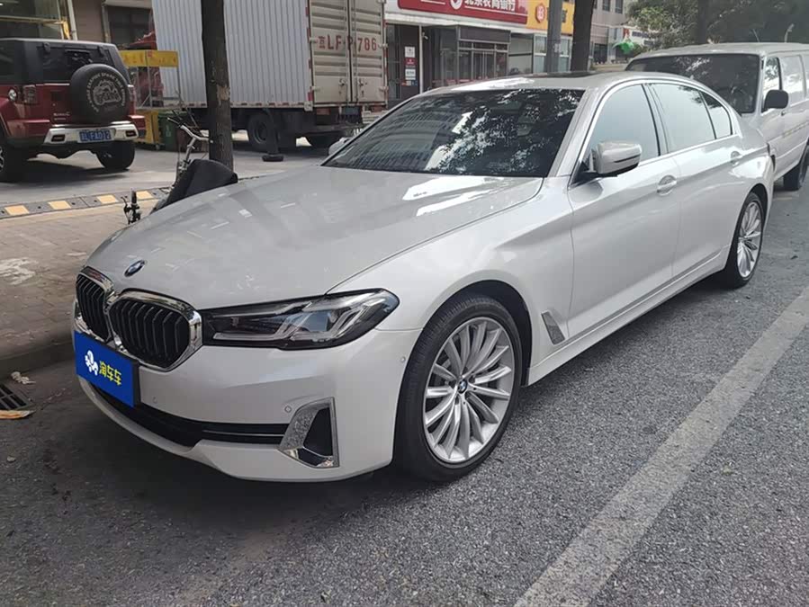 BMW 5 Series 2022 Facelift II 530Li Luxury Package