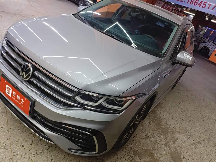 Tiguan L 2022 380TSI Automatic 4WD R-Line Flagship Edition 7-Seater