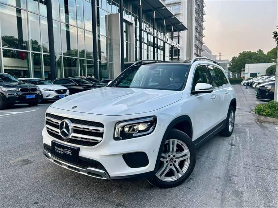 2023 Mercedes-Benz GLB 220 Dynamic