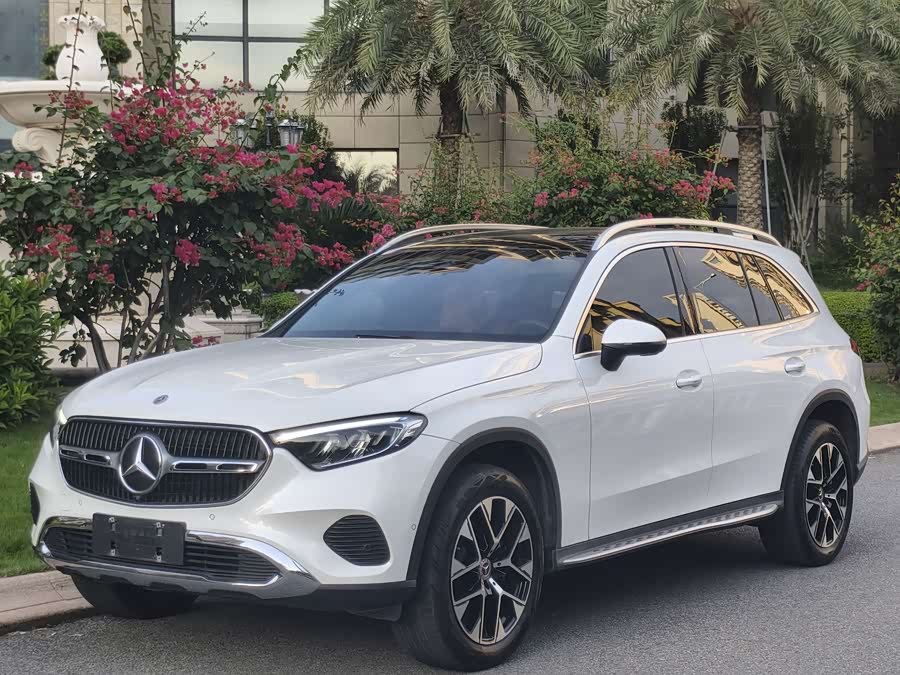 2023 Mercedes-Benz GLC 260 L 4MATIC Dynamic 7-seater
