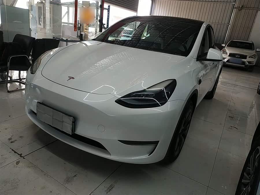 Model Y 2024 Long Range All-Wheel Drive