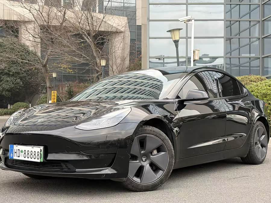 Model 3 2023 Rear-Wheel Drive