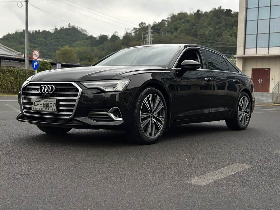 Audi A6L 2023 45 TFSI quattro Premium Elegance