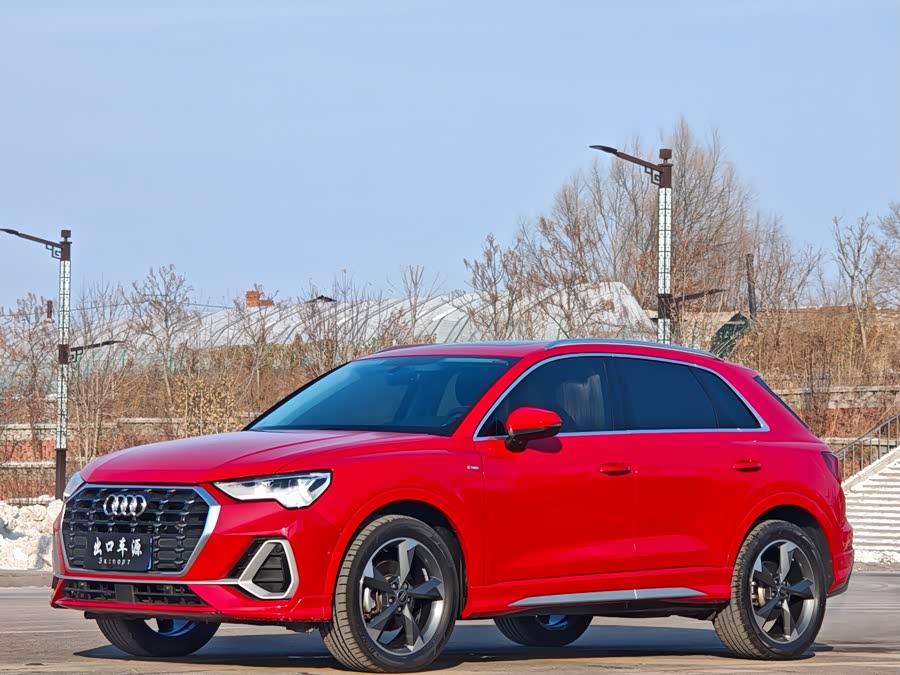 Audi Q3 2021 35 TFSI Fashion Dynamic Edition