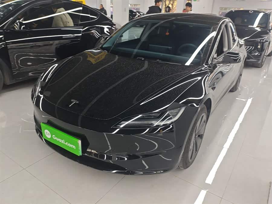 Model 3 2023 Rear-Wheel Drive