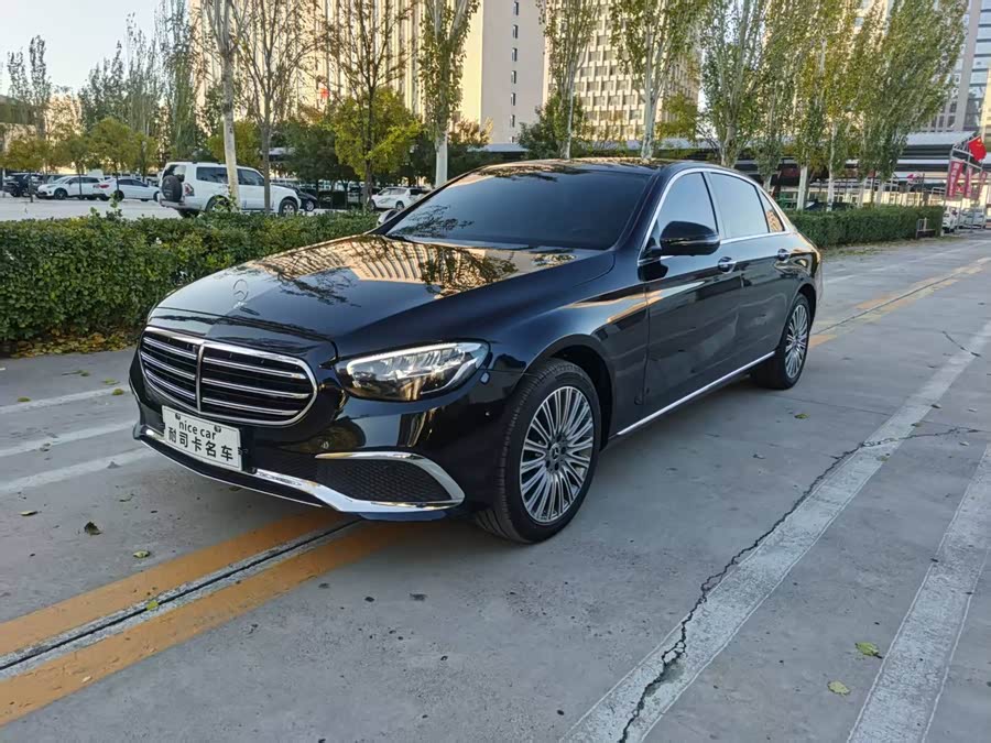 Mercedes-Benz E-Class 2022 E 300 L Fashion Edition