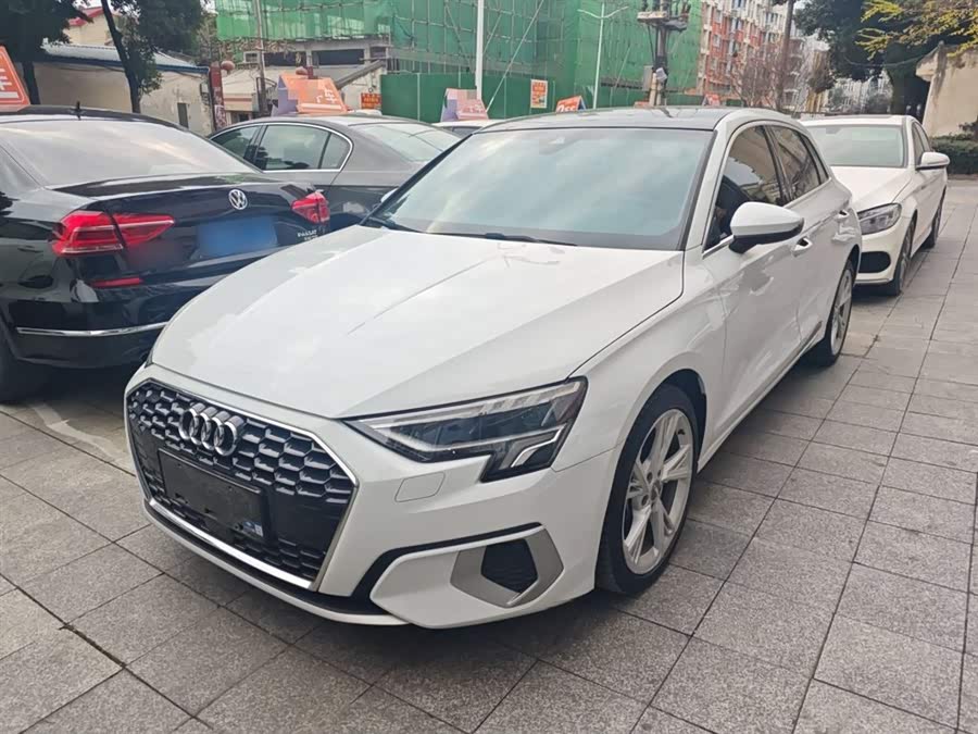 Audi A3 2021 Sportback 35 TFSI Fashionable Elegant Model