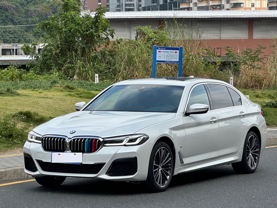 2023 BMW 5 Series 530Li Leading Edition M Sport Package